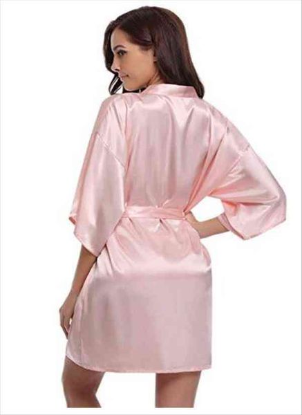 women silk satin short night robe solid kimono robe fashion bath bathrobe peignoir femme wedding bride bridesmaid, Black;red
women silk satin short night robe solid kimono robe fashion bath bathrobe peignoir femme wedding bride bridesmaid, Black;red