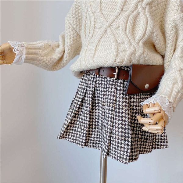 winter children's and 2020 pleated autumn new girl's half length plaid with belt korean jk short a-line skirt vpob, Blue
winter children's and 2020 pleated autumn new girl's half length plaid with belt korean jk short a-line skirt vpob, Blue