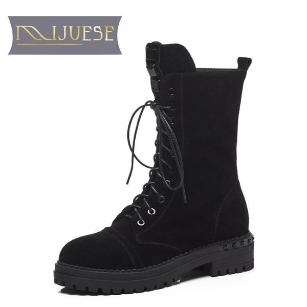 boots mljuese 2021 women ankle cow suede lace up short plush winter warm fur platform low heel, Black
boots mljuese 2021 women ankle cow suede lace up short plush winter warm fur platform low heel, Black