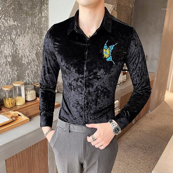 embroidery velvet shirts men 2020 autumn winter keep warm casual slim shirt streetwear business dress blouse camisa masculina1, White;black
embroidery velvet shirts men 2020 autumn winter keep warm casual slim shirt streetwear business dress blouse camisa masculina1, White;black