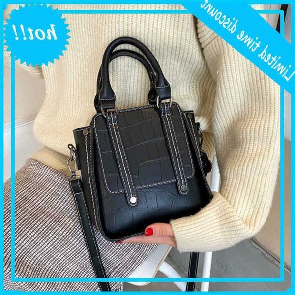 pu leather chain design crossbody cups women handbag small task sac a main femme hand tas ladies designer
pu leather chain design crossbody cups women handbag small task sac a main femme hand tas ladies designer