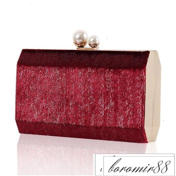 2017 new arrival fashion princess cosmetic bags & evening bag cases travel organizer jewelry box with lock birthday wedding gift
2017 new arrival fashion princess cosmetic bags & evening bag cases travel organizer jewelry box with lock birthday wedding gift