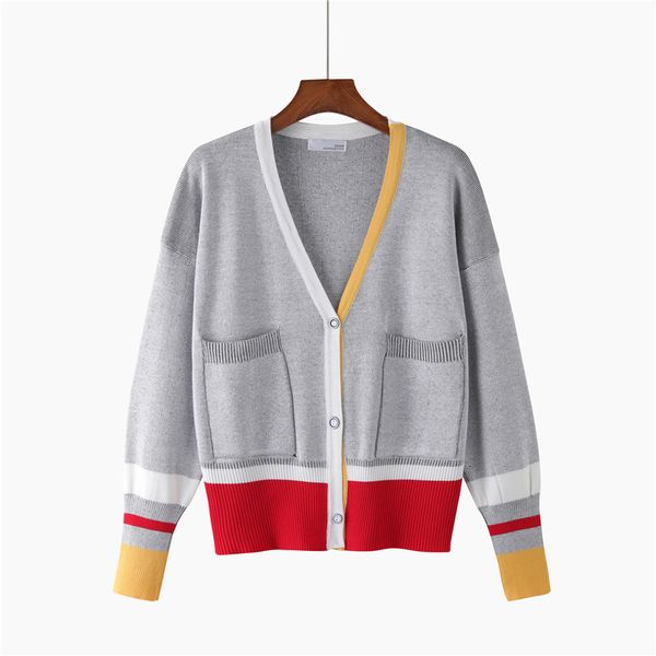 2021 new fashion designer cardigan long sleeve single breasted contrast color button knitted sweaters i1rf, White;black
2021 new fashion designer cardigan long sleeve single breasted contrast color button knitted sweaters i1rf, White;black