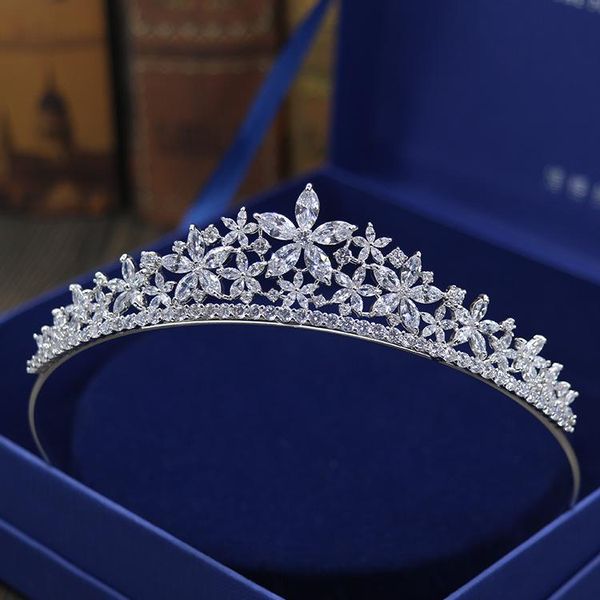 slbridal crystals rhinestones pearls copper cubic zircon wedding tiara cz bridal queen princess pageant party crown bridesmaids, Golden;silver
slbridal crystals rhinestones pearls copper cubic zircon wedding tiara cz bridal queen princess pageant party crown bridesmaids, Golden;silver