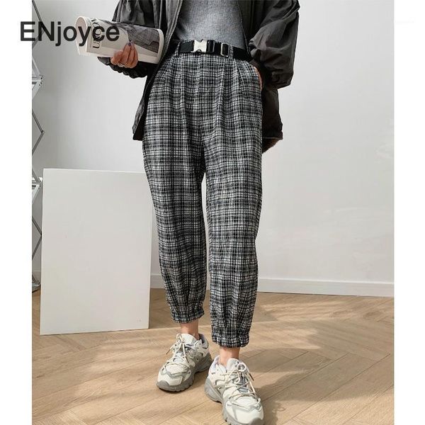 autumn winter vintage plaid pants with belt women elastic high waist sweatpants female hip hop checkerboard harajuku trousers1, Black;white
autumn winter vintage plaid pants with belt women elastic high waist sweatpants female hip hop checkerboard harajuku trousers1, Black;white