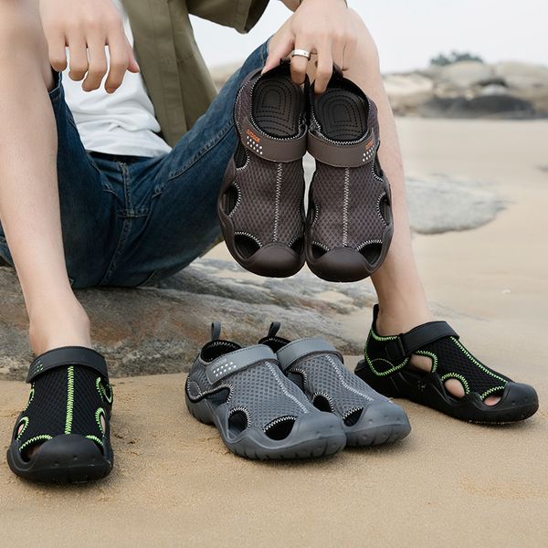 2020 new men sandals summer flip flops slippers men outdoor casual shoes male sandals water shoes sandalia masculina 40-48 y200702, Black
2020 new men sandals summer flip flops slippers men outdoor casual shoes male sandals water shoes sandalia masculina 40-48 y200702, Black