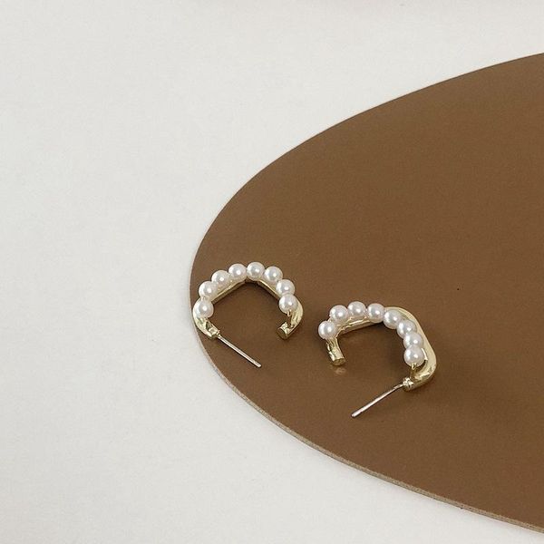 timeonly temperament double layering imitation pearl hoop earring geometrical metal earring for women ladies jewelry party gift, Golden;silver
timeonly temperament double layering imitation pearl hoop earring geometrical metal earring for women ladies jewelry party gift, Golden;silver