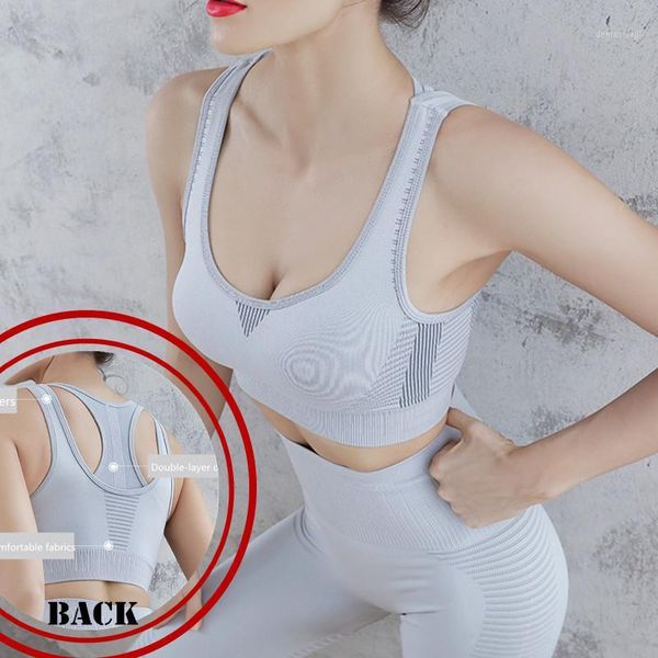 new seamless women's yoga set two piece set fitness running sports suit high waist yoga pants absorption sports underwear1, White;red
new seamless women's yoga set two piece set fitness running sports suit high waist yoga pants absorption sports underwear1, White;red