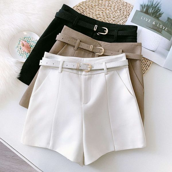 shorts women's 2021 spring a-line suit pants, high waist, korean version small casual wide leg boots pants with belt, White;black
shorts women's 2021 spring a-line suit pants, high waist, korean version small casual wide leg boots pants with belt, White;black