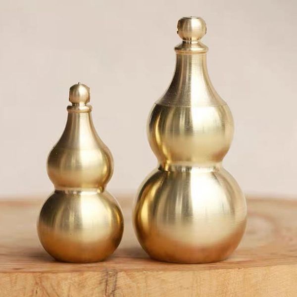 decorative objects & figurines brass handicraft die-casting gourd hollow key car button wind bell mini storage bronze creative gift home dec
decorative objects & figurines brass handicraft die-casting gourd hollow key car button wind bell mini storage bronze creative gift home dec
