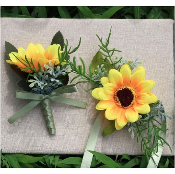 artificial silk sunflowers man groom botounniere women bride wrist corsage wedding flower party decoration 9utvq
artificial silk sunflowers man groom botounniere women bride wrist corsage wedding flower party decoration 9utvq