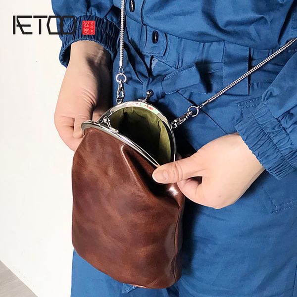 hbp aetoo handmade head-layer cowhide shoulder bag, casual compact series chain bucket bag, mini retro ladies slant bag
hbp aetoo handmade head-layer cowhide shoulder bag, casual compact series chain bucket bag, mini retro ladies slant bag