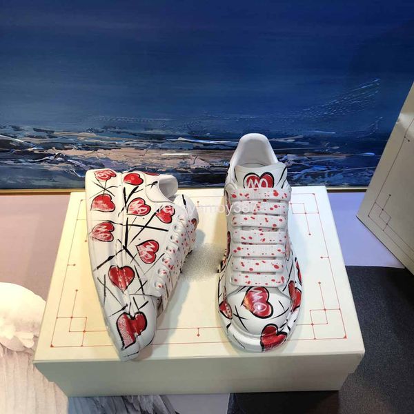 dress shoes fashionable and comfortable small white shoes street fashion style inner heightening thick bottom muffin love graffiti, Black
dress shoes fashionable and comfortable small white shoes street fashion style inner heightening thick bottom muffin love graffiti, Black