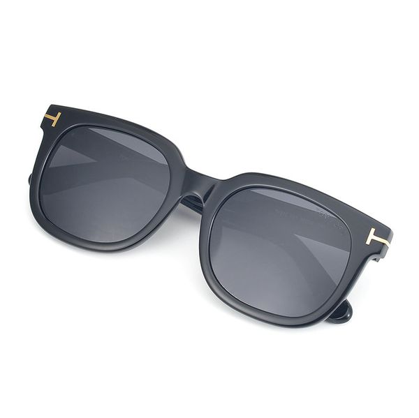 new square bond men sunglasses glasses women super star celebrity driving sunglasses tom men eyeglasses 211 ing, White;black
new square bond men sunglasses glasses women super star celebrity driving sunglasses tom men eyeglasses 211 ing, White;black