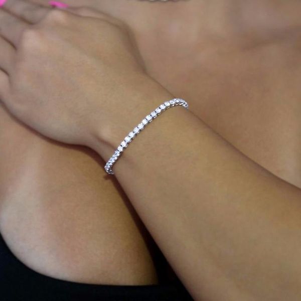 5a cubic zirconia cz hip hop bling women girl jewelry 3mm cz thin tennis chain sparking fashion bracelet jewelry, Golden;silver
5a cubic zirconia cz hip hop bling women girl jewelry 3mm cz thin tennis chain sparking fashion bracelet jewelry, Golden;silver