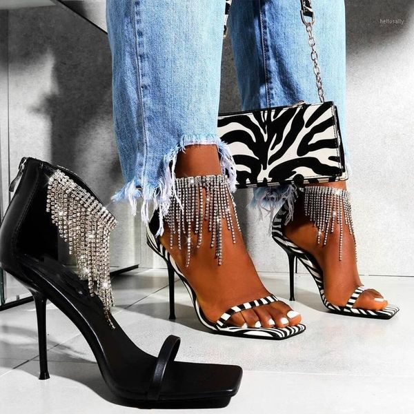 fashion women sandals open toe rhinestone ankle strap party sandals thin high heels back zipper closed wedding size 421, Black
fashion women sandals open toe rhinestone ankle strap party sandals thin high heels back zipper closed wedding size 421, Black