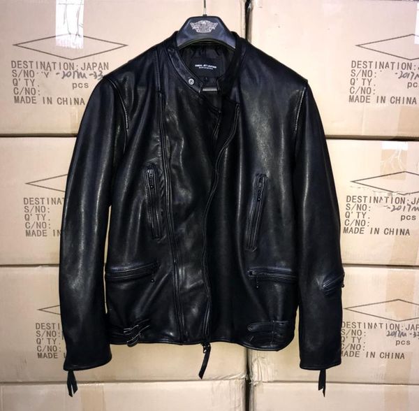 men's leather & faux japanese spot classic favors the locomotive oil wax and gentle old sheepskin jacket japan, Black
men's leather & faux japanese spot classic favors the locomotive oil wax and gentle old sheepskin jacket japan, Black