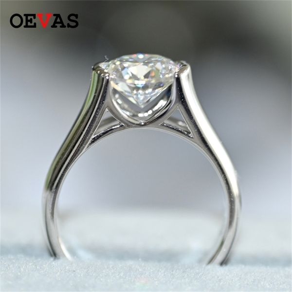 oevas real 2 carats d color wedding rings for women 18k white gold 100% 925 sterling silver bridal fine jewelry 220210, Slivery;golden 
oevas real 2 carats d color wedding rings for women 18k white gold 100% 925 sterling silver bridal fine jewelry 220210, Slivery;golden