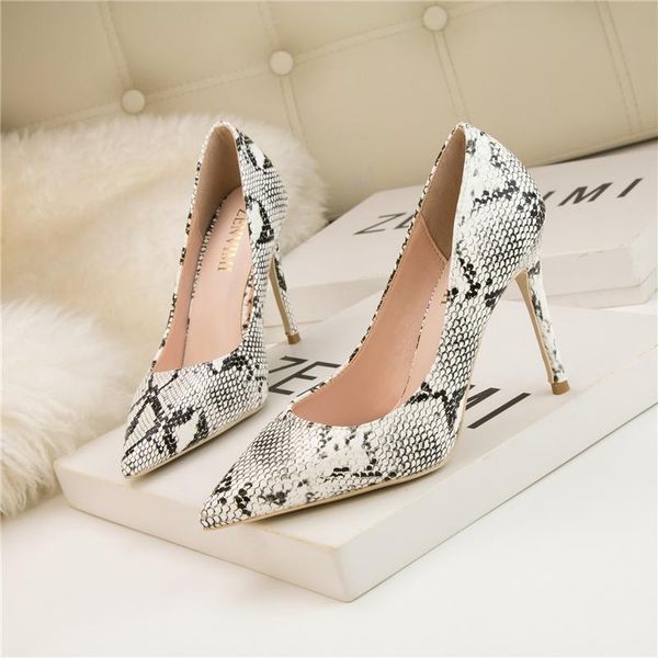2020 new fashion women 10cm high heels snake print stiletto pumps lady elegant luxury yellow patent leather pointy party shoes, Black
2020 new fashion women 10cm high heels snake print stiletto pumps lady elegant luxury yellow patent leather pointy party shoes, Black