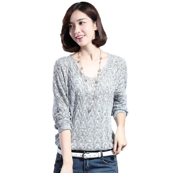 2019 fashion women's hollow out bat seven-quarter sleeve loose v collar sweater brand new high quality, White;black 
2019 fashion women's hollow out bat seven-quarter sleeve loose v collar sweater brand new high quality, White;black