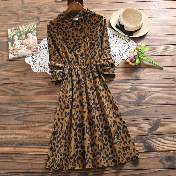 autumn winter leopard print dress 2020 new fashion long sleeve corduroy lady khaki dress mori girl vestidos1, Black;gray
autumn winter leopard print dress 2020 new fashion long sleeve corduroy lady khaki dress mori girl vestidos1, Black;gray