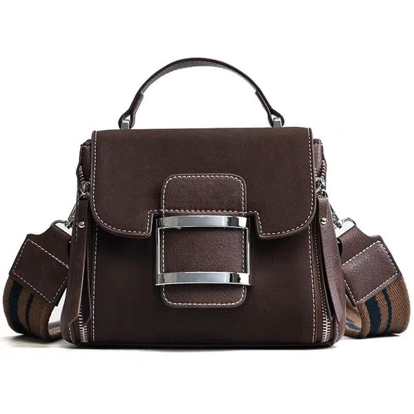 designer brand women's bag 2020 new frosted women's handbag retro fashion wide shoulder single shoulder messenger bag
designer brand women's bag 2020 new frosted women's handbag retro fashion wide shoulder single shoulder messenger bag