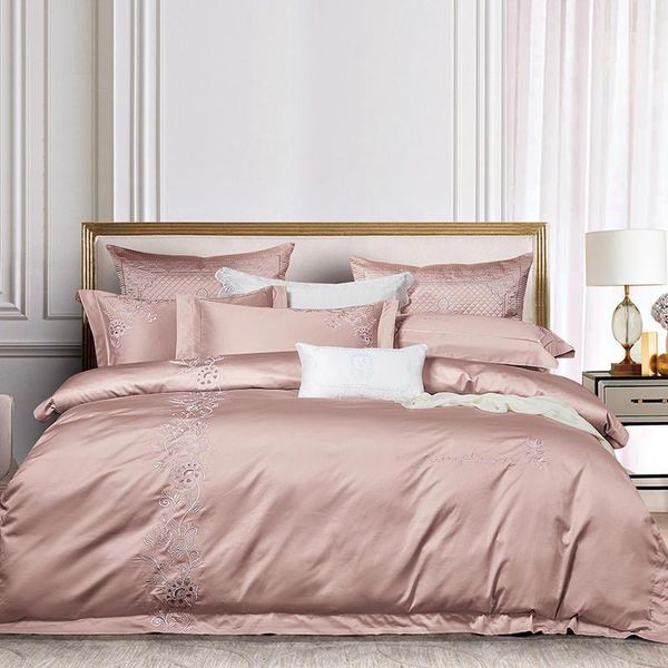pink bedding set luxury embroidery duvet cover set long-staple cotton pillowcases king size bed bed linen 4pcs 2020 new1
pink bedding set luxury embroidery duvet cover set long-staple cotton pillowcases king size bed bed linen 4pcs 2020 new1