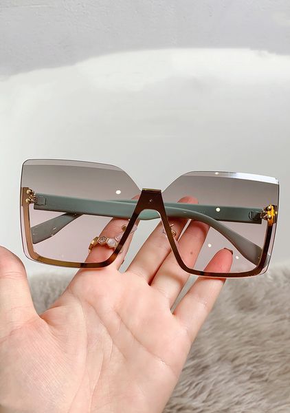 women designer sunglasses brand retro uv400 eyewear metal half frame sun glasses women sunglasses polaroid plastic lens with box, White;black
women designer sunglasses brand retro uv400 eyewear metal half frame sun glasses women sunglasses polaroid plastic lens with box, White;black