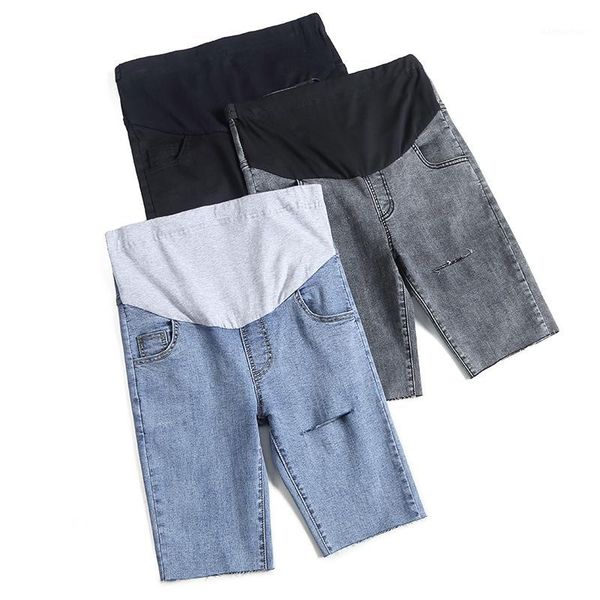 03021, White 
03021, White