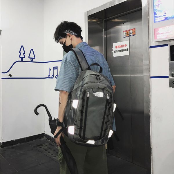 2020 new korean version of harajuku men and women leisure simple backpack trend personalized student schoolbag travel bag c1111
2020 new korean version of harajuku men and women leisure simple backpack trend personalized student schoolbag travel bag c1111