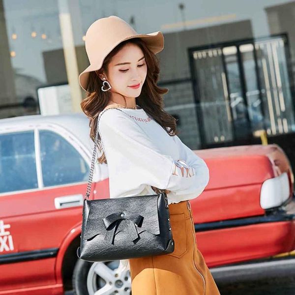 designer small bow bags women chain crossbody bags handbags shoulder ladies girl pu leather female crossbody casual chic
designer small bow bags women chain crossbody bags handbags shoulder ladies girl pu leather female crossbody casual chic