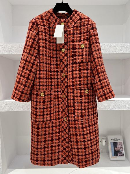 autumn and winter classic round neck wide sleeve cut jacquard lining retro thousand bird check wool long coat, Black
autumn and winter classic round neck wide sleeve cut jacquard lining retro thousand bird check wool long coat, Black