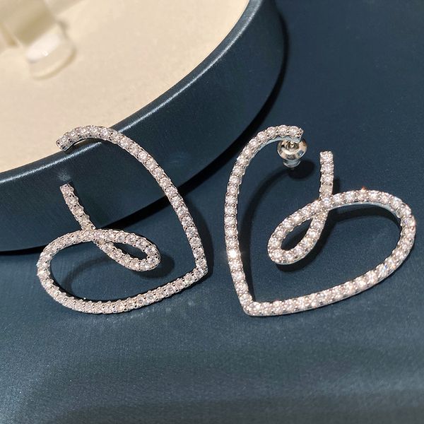 lovely pretty diamond zirconia heart earrings for girls fashion luxury designer geometric woman stud earrings gifts s925 silver post, Golden;silver
lovely pretty diamond zirconia heart earrings for girls fashion luxury designer geometric woman stud earrings gifts s925 silver post, Golden;silver