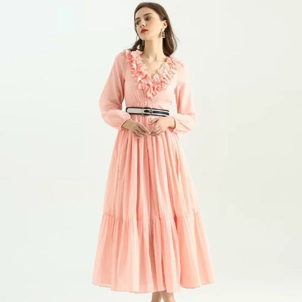 2021 spring and autumn new temperament elegant three-dimensional flower thin belt dress, Black;pink
2021 spring and autumn new temperament elegant three-dimensional flower thin belt dress, Black;pink
