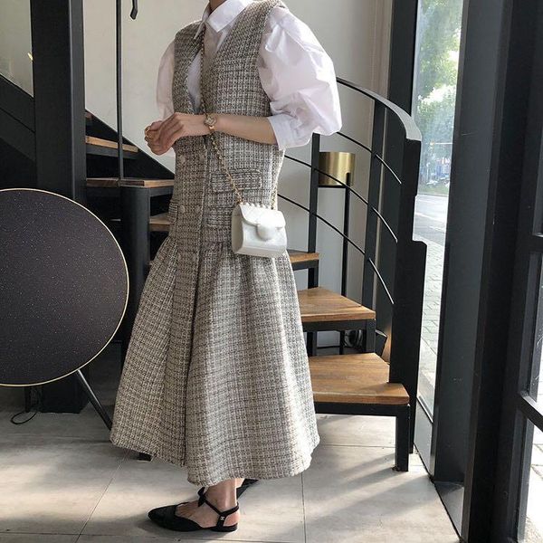 korea chic autumn vintage double-breasted tweed sleeveless vest dress + loose turn-down collar puff sleeve shirt two-piece sets, Gray
korea chic autumn vintage double-breasted tweed sleeveless vest dress + loose turn-down collar puff sleeve shirt two-piece sets, Gray