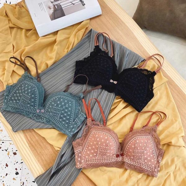 light luxury color contrast lace back underwear women's comfortable no steel ring small chest gathered up adjustable bra, Red;black
light luxury color contrast lace back underwear women's comfortable no steel ring small chest gathered up adjustable bra, Red;black