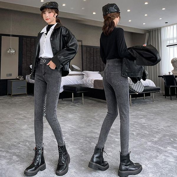 women's jeans 2021 model pencil with tight little feet metal decoration women ladies, Blue
women's jeans 2021 model pencil with tight little feet metal decoration women ladies, Blue