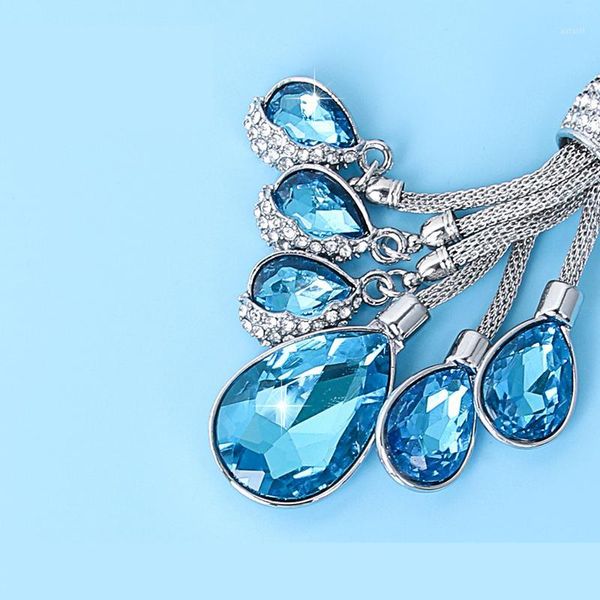 1pc anti-lost car keychain pendant auto vehicle keyring key chain car interior creative auto accessories1, Silver
1pc anti-lost car keychain pendant auto vehicle keyring key chain car interior creative auto accessories1, Silver