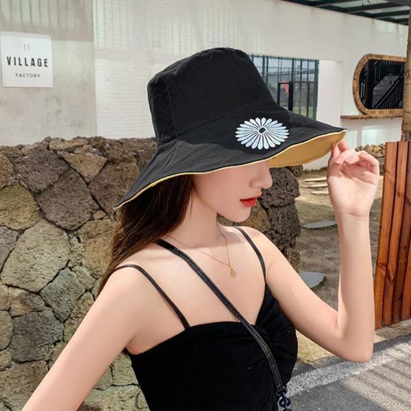 wide brim hats johnature korean casual floral embroidery sunscreen double-sided wear bucket hat women 2021 summer 13 colors, Blue;gray
wide brim hats johnature korean casual floral embroidery sunscreen double-sided wear bucket hat women 2021 summer 13 colors, Blue;gray