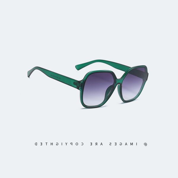 new fashion european and american modeling irregular female glasses sunglasses women 2021, White;black
new fashion european and american modeling irregular female glasses sunglasses women 2021, White;black