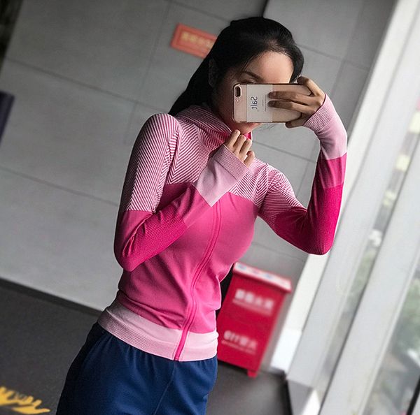 sports jacket women quick-drying slim slimming fitness long-sleeve running yoga wear tight jacket cardigan sports and entertainment, Gray;blue
sports jacket women quick-drying slim slimming fitness long-sleeve running yoga wear tight jacket cardigan sports and entertainment, Gray;blue