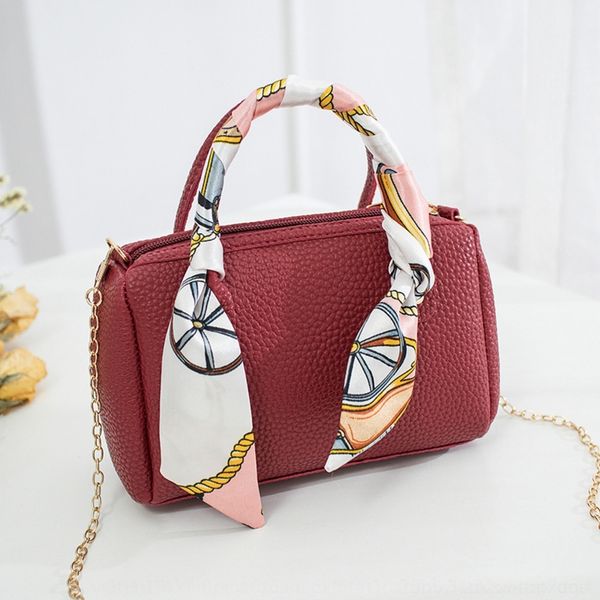 fxakc messenger pillow boston pillow shoulder new fashion women's mini portable shoulder bag simple chain 2020 bag fsg18
fxakc messenger pillow boston pillow shoulder new fashion women's mini portable shoulder bag simple chain 2020 bag fsg18
