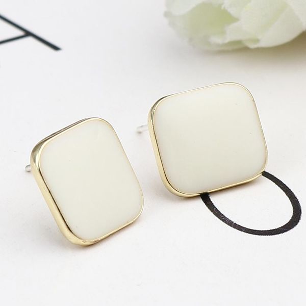 2 pairs vintage women handmade ear post stud earrings findings rhombus gold color metal multicolor enamel party earrings jewelry
2 pairs vintage women handmade ear post stud earrings findings rhombus gold color metal multicolor enamel party earrings jewelry