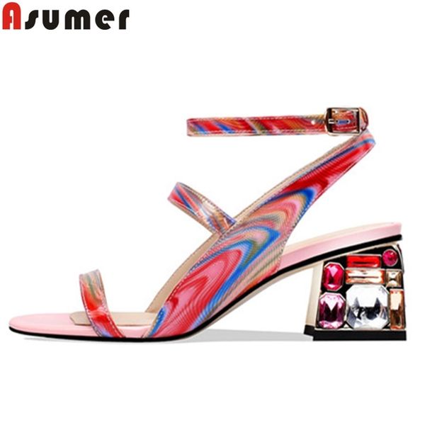 asumer size 34-41 new genuine leather shoes women buckle summer sandals crystal square high heels shoes prom wedding sandals y200405, Black
asumer size 34-41 new genuine leather shoes women buckle summer sandals crystal square high heels shoes prom wedding sandals y200405, Black