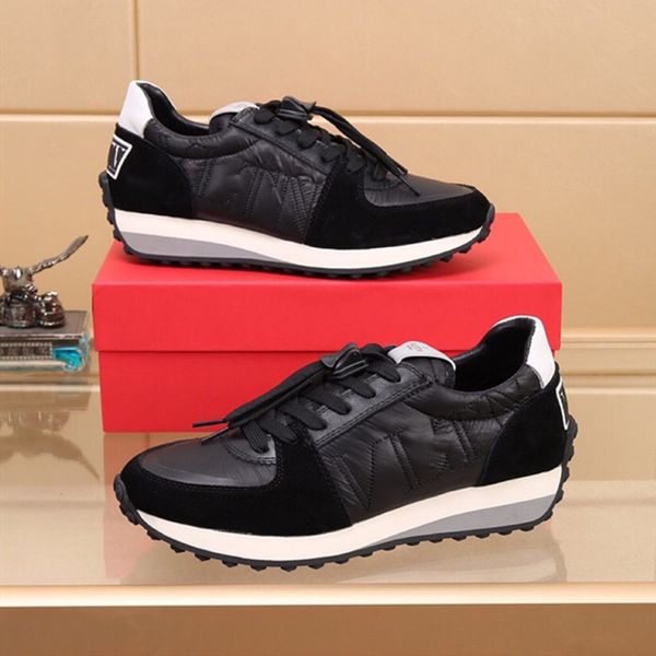 2020the year in new fashion gentleman luxury advanced manual leisure sneaker designer outdoor sports shoes black white
2020the year in new fashion gentleman luxury advanced manual leisure sneaker designer outdoor sports shoes black white