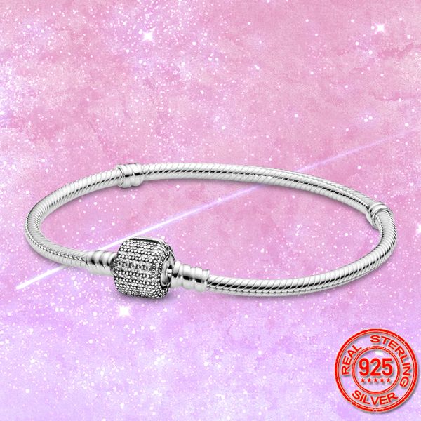 2020 new classic 925 sterling silver sparkling pave clasp snake chain bracelet for women fit original brand diy charm wholesale 1028, Black
2020 new classic 925 sterling silver sparkling pave clasp snake chain bracelet for women fit original brand diy charm wholesale 1028, Black