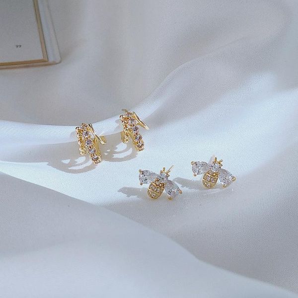 stud shiny side accessories crystal bee earrings for women simple style cute small insect, Golden;silver
stud shiny side accessories crystal bee earrings for women simple style cute small insect, Golden;silver