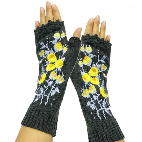 new fashion retro lady gloves handmade women autumn flowers warm elegant winter gloves half finger embroidery mitten1, Blue;gray
new fashion retro lady gloves handmade women autumn flowers warm elegant winter gloves half finger embroidery mitten1, Blue;gray