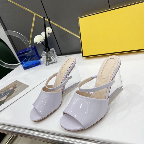 2022 new classic fashion ladies designer high heel slippers women summer slide color sandals leather thick, Black
2022 new classic fashion ladies designer high heel slippers women summer slide color sandals leather thick, Black