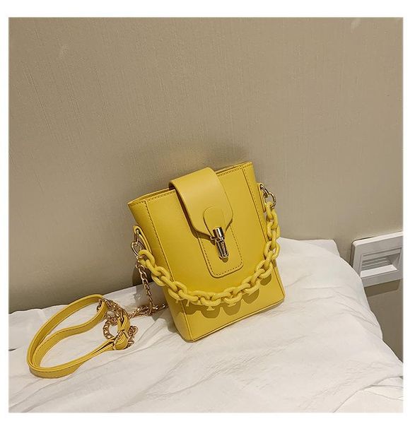new summer ladies handbags retro women's shoulder bag messenger bag ladies fashion small lock leather
new summer ladies handbags retro women's shoulder bag messenger bag ladies fashion small lock leather
